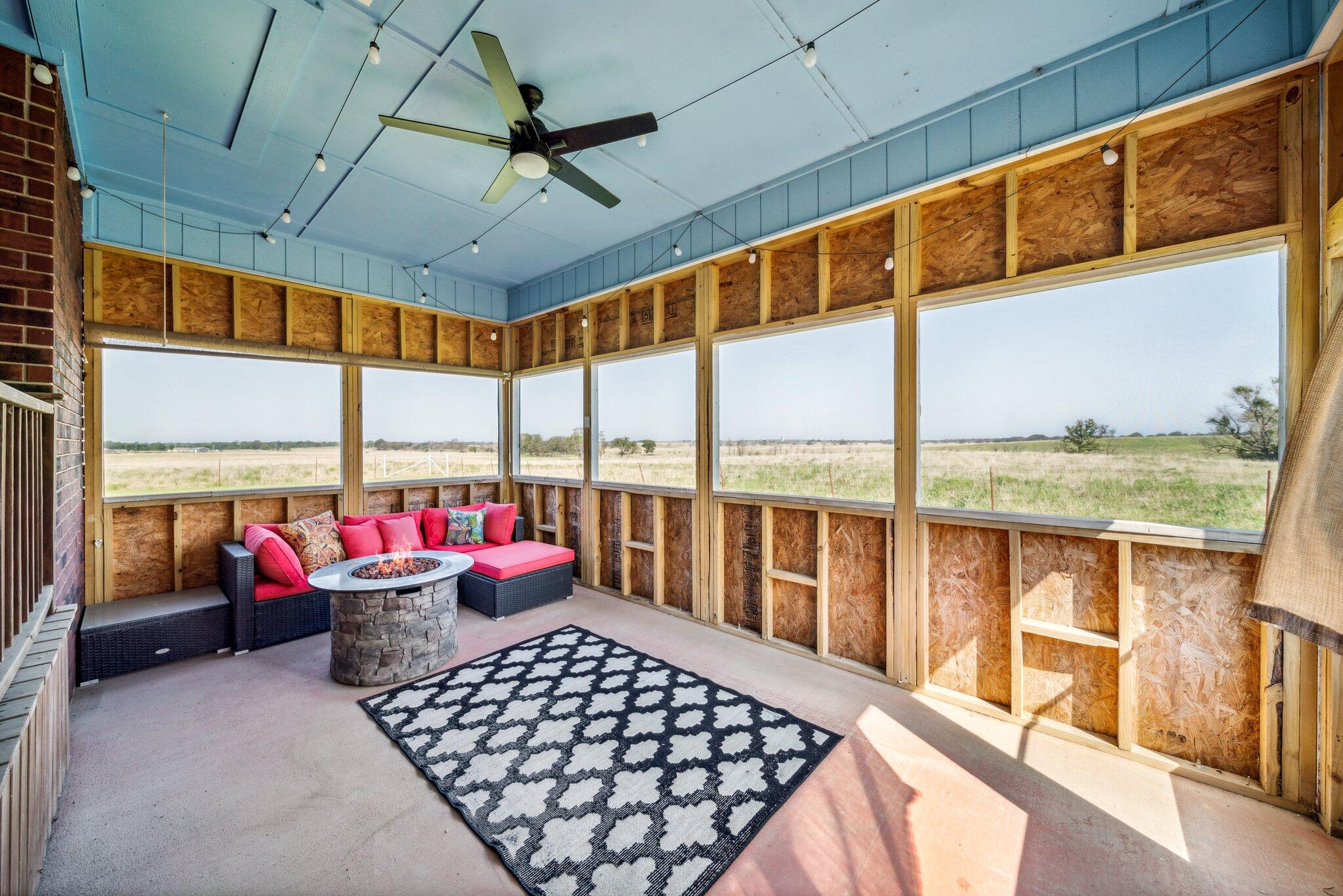 440450 East 180 Road Bluejacket, OK 74333 - Photo 5 of 38 Screen Porch