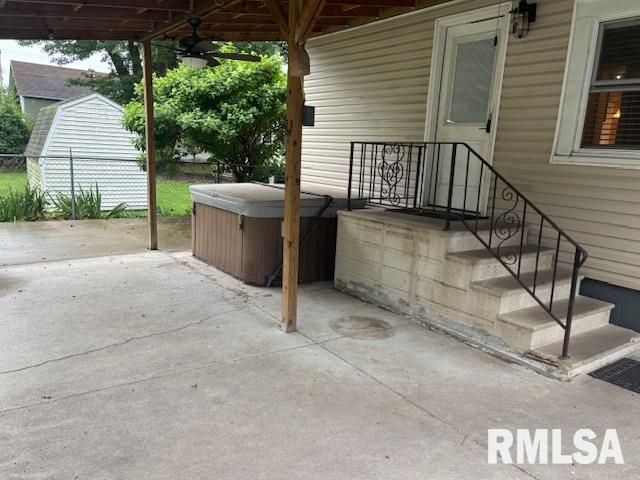 905 Walnut Greenfield, IL 62044 - Photo 30 of 35
