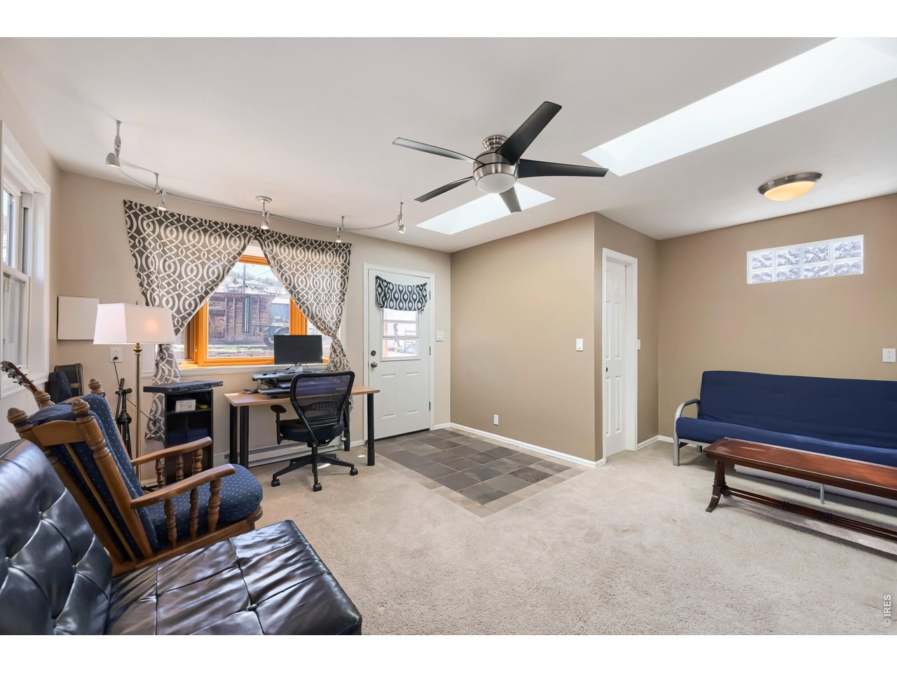 245 High Street Lyons, CO 80540 - Photo 27 of 49 FLEX space- you decide