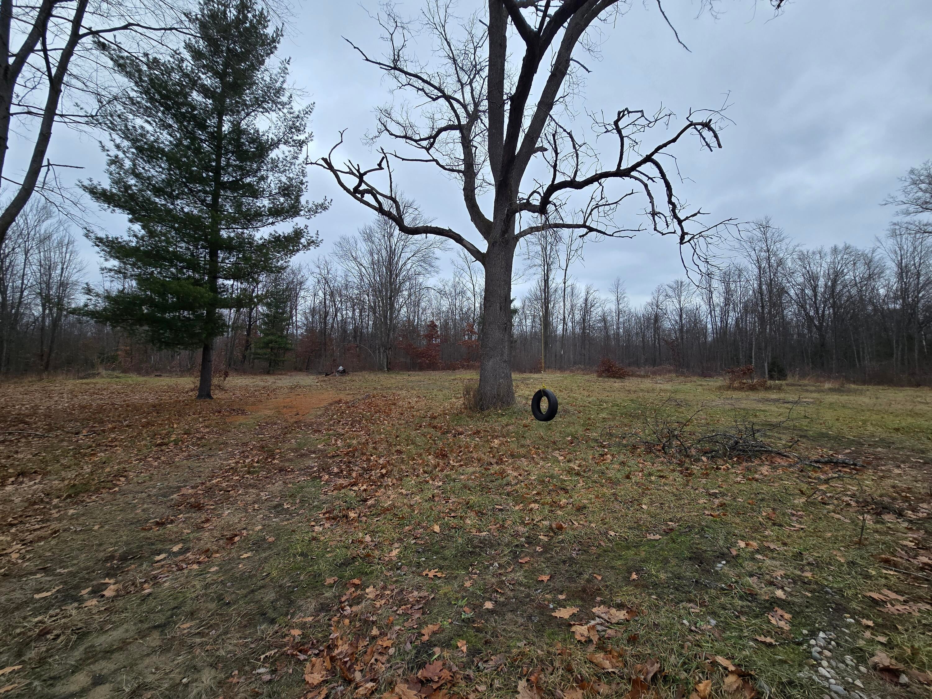 6841 East Gladwin Road Harrison, MI 48625 - Photo 23 of 27 Gallery Image 23