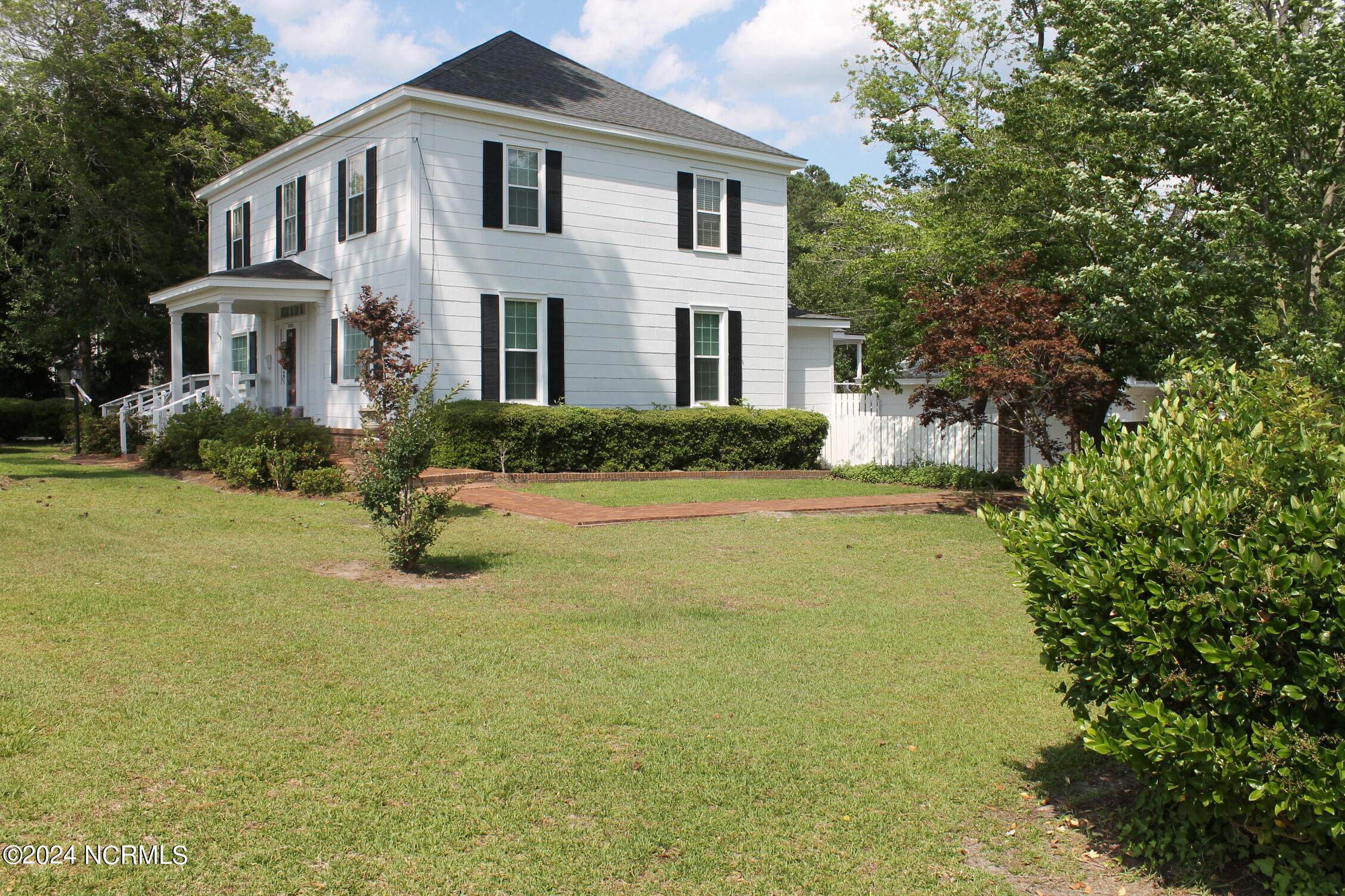 202 Stake Road Tabor City, NC 28463 - Photo 9 of 51 IMG_2209