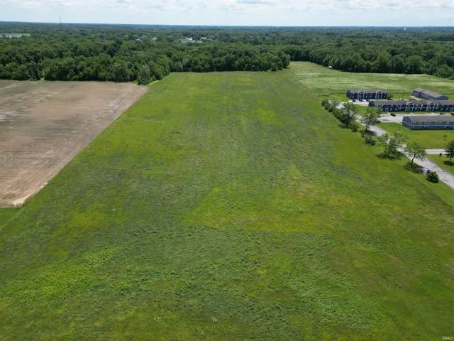 $404,225 | 1700 East Bradford Pike, Marion, IN 46952