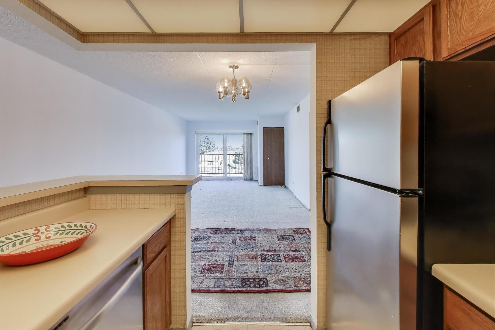 7707 West Irving Park Road, Unit 303 Chicago, IL 60634 - Photo 5 of 21