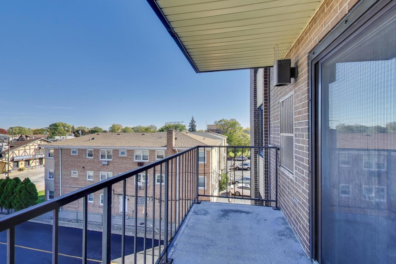 7707 West Irving Park Road, Unit 303 Chicago, IL 60634 - Photo 7 of 21