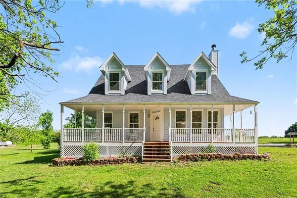 $625,000 | 30640 West 215th Street, Spring Hill, KS 66083