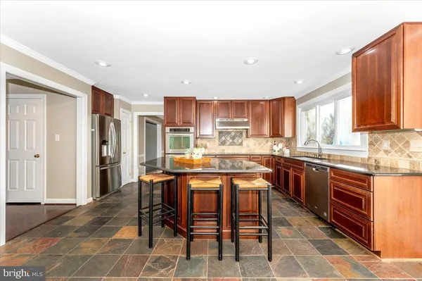 $900,000 | 17914 Hickman Street, Poolesville, MD 20837