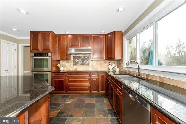 $900,000 | 17914 Hickman Street, Poolesville, MD 20837