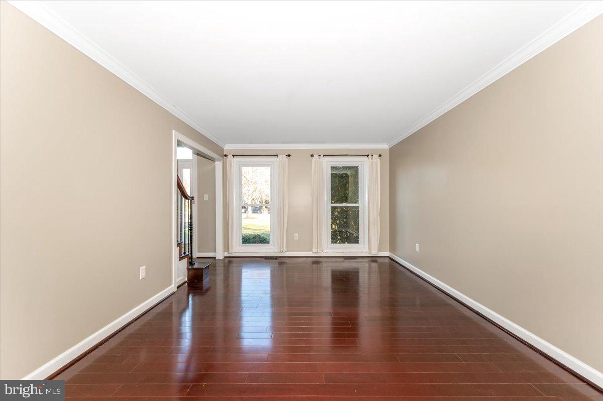 17914 Hickman Street Poolesville, MD 20837 - Photo 6 of 91