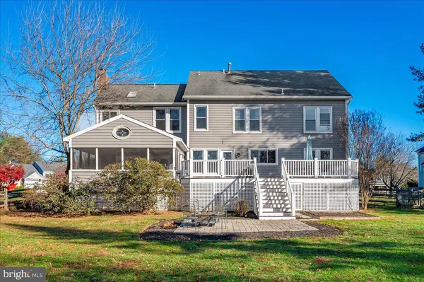 $900,000 | 17914 Hickman Street, Poolesville, MD 20837