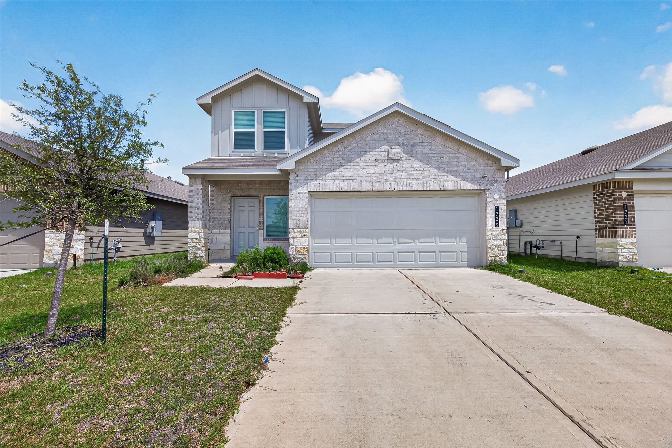 1726 Windstone Ridge Drive Houston, TX 77014 - Photo 2 of 50 Gallery Image 2