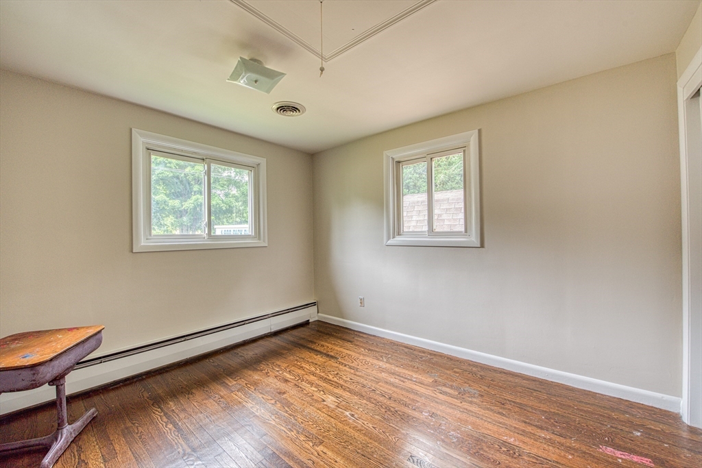 7 Laurel Road Sharon, MA 02067 - Photo 16 of 31