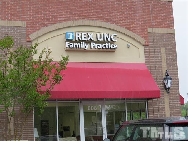 1043 Summerhouse Road Cary, NC 27519 - Photo 20 of 24 a sign that is on the wall of building
