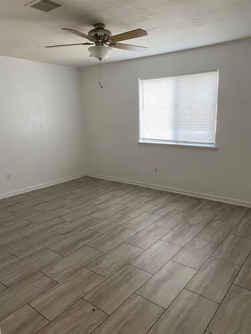 $1,000 | 1474 Willow Bend Way, Unit B, Tallahassee, FL 32301