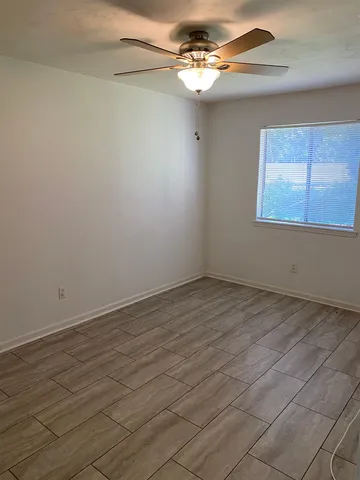 $1,000 | 1474 Willow Bend Way, Unit B, Tallahassee, FL 32301