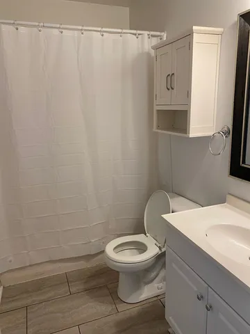 $1,000 | 1474 Willow Bend Way, Unit B, Tallahassee, FL 32301