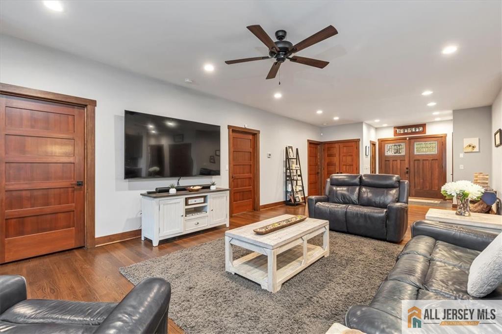 235 Longview Road Far Hills, NJ 07931 - Photo 13 of 62