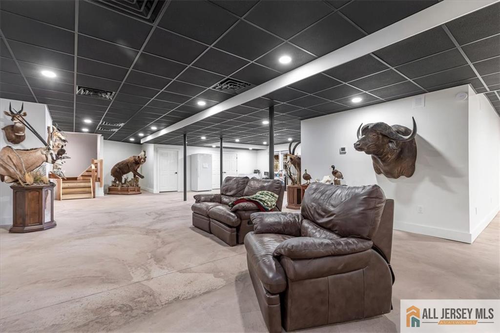 235 Longview Road Far Hills, NJ 07931 - Photo 47 of 62