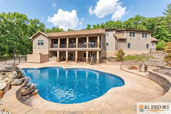 $2,197,000 | 235 Longview Road, Far Hills, NJ 07931