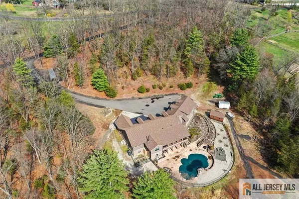 $2,197,000 | 235 Longview Road, Far Hills, NJ 07931