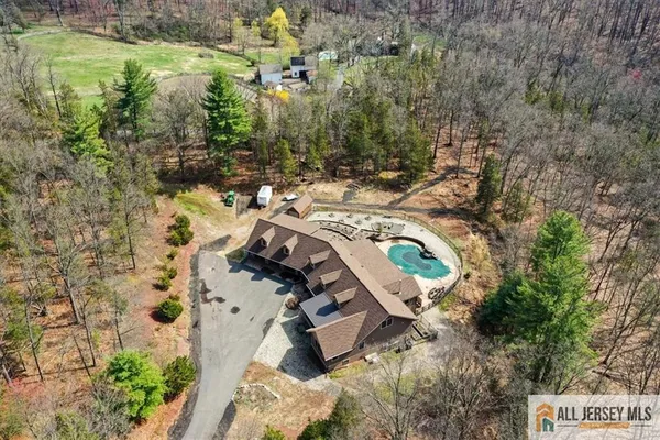 $2,197,000 | 235 Longview Road, Far Hills, NJ 07931