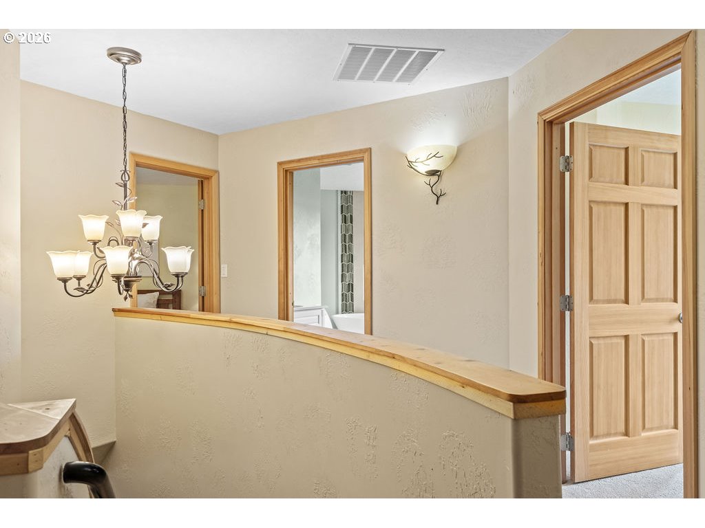 37025 Brooten Road Pacific City, OR 97135 - Photo 17 of 47 Hallway