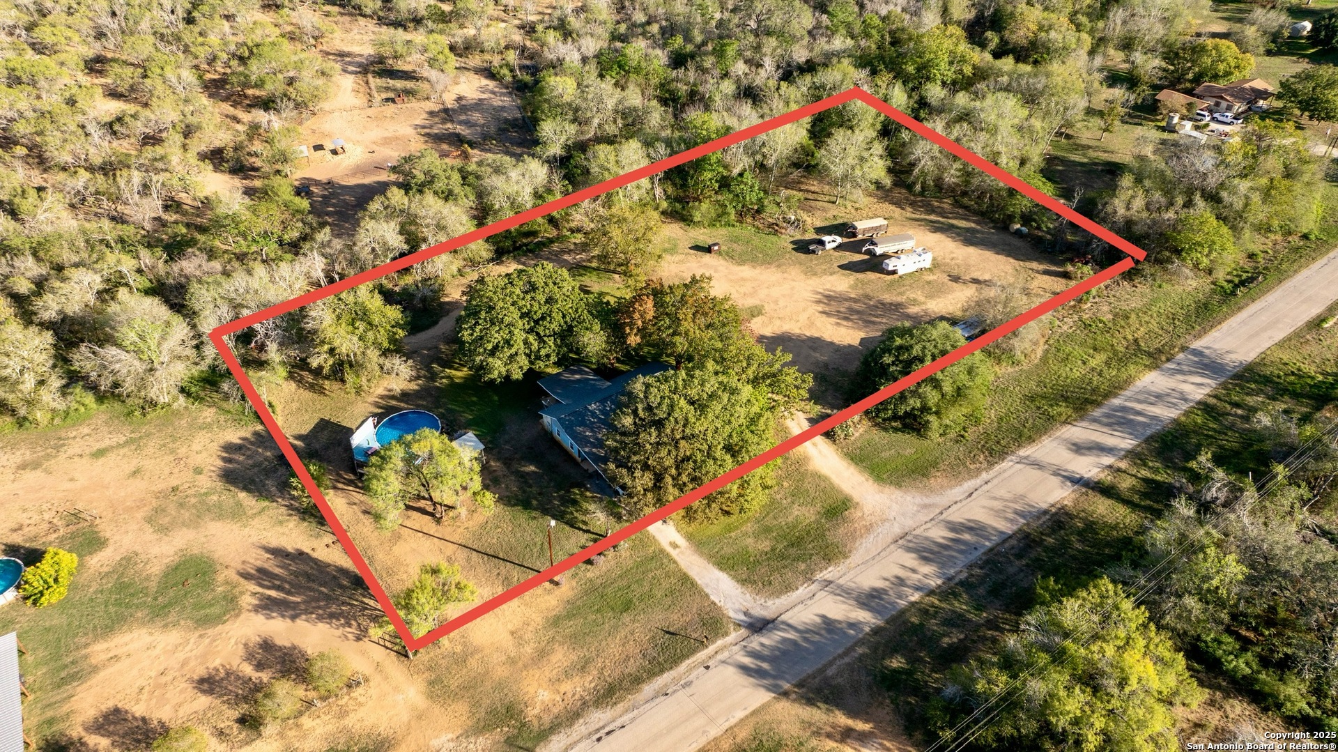 470 Rutledge Road Poteet, TX 78065 - Photo 36 of 40