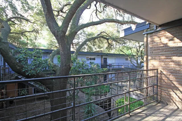 $1,375 | 918 Heights Boulevard, Unit 16, Houston, TX 77008