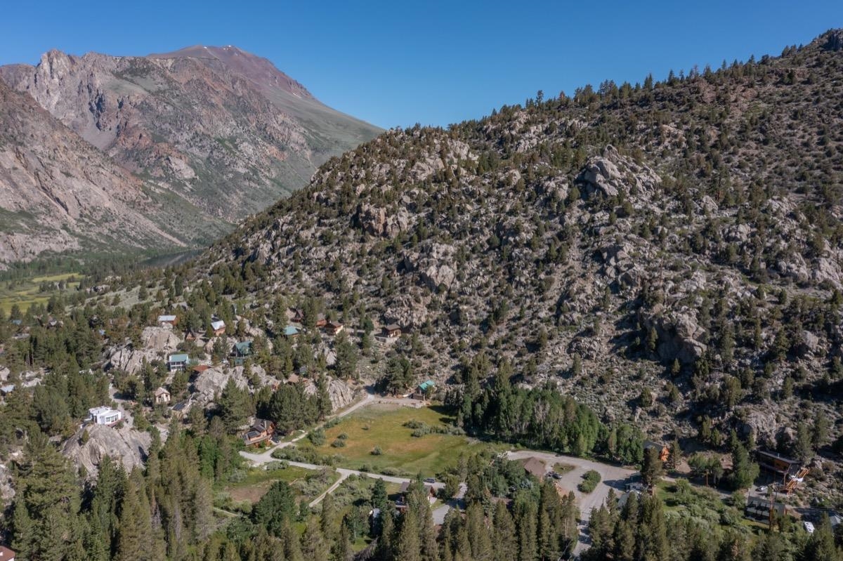 64 Carson Street June Lake, CA 93529 - Photo 45 of 47 a view of a backyard of the house