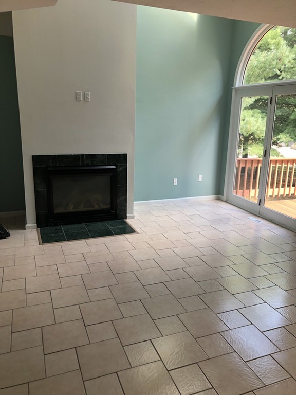 314 Erin Road, Unit 314 Stoughton, MA 02072 - Photo 3 of 18 Gallery Image 3