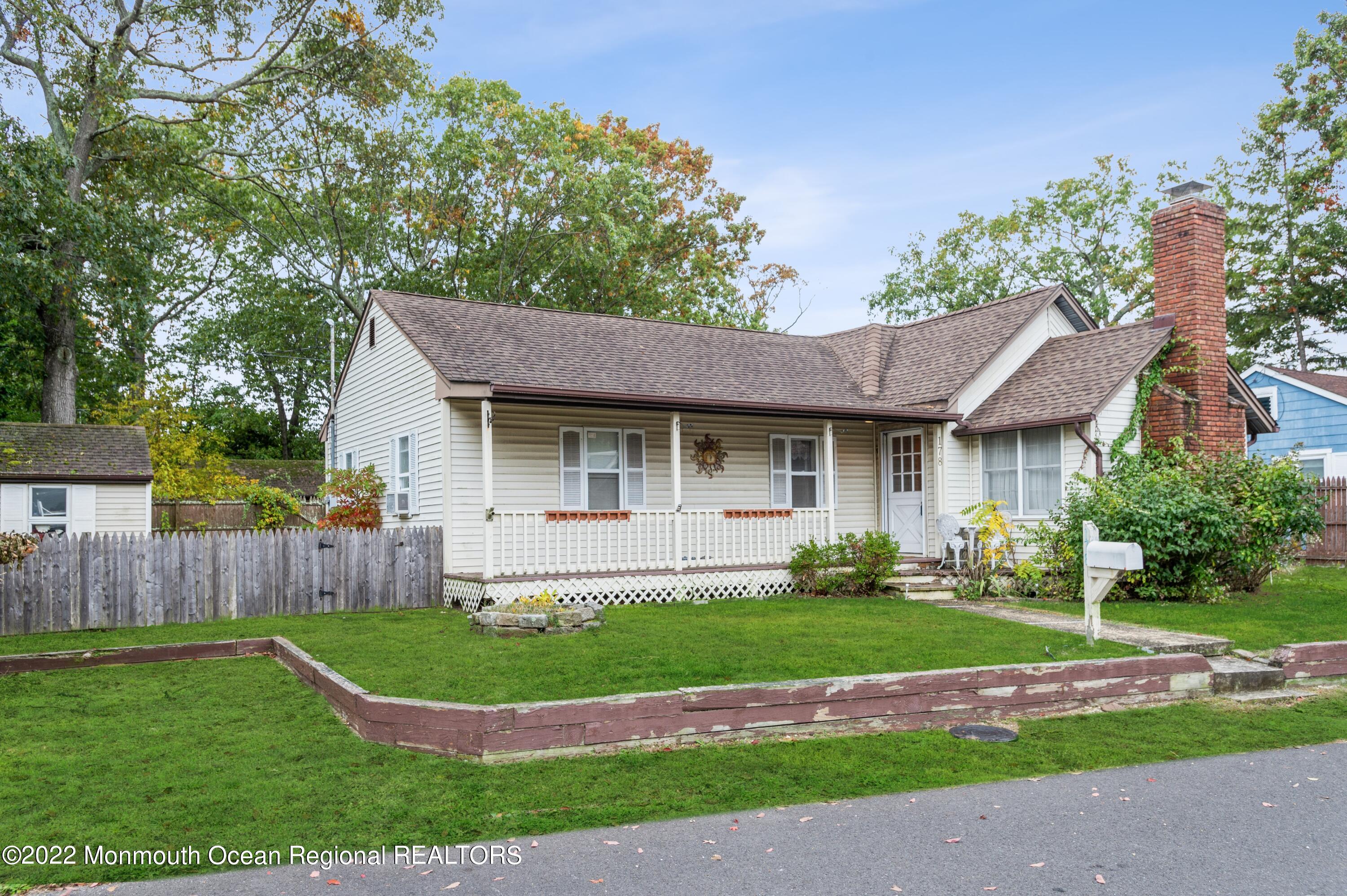 178 Cedarhurst Road Brick, NJ 08723 - Photo 2 of 25 02_178CedarhurstRd_300_FrontView_HiRes