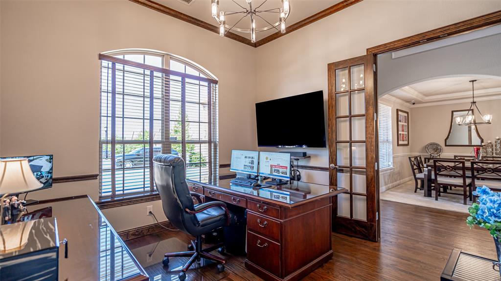 7033 Benjamin Way Colleyville, TX 76034 - Photo 14 of 40