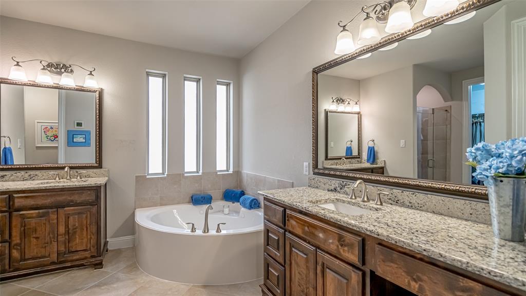 7033 Benjamin Way Colleyville, TX 76034 - Photo 22 of 40