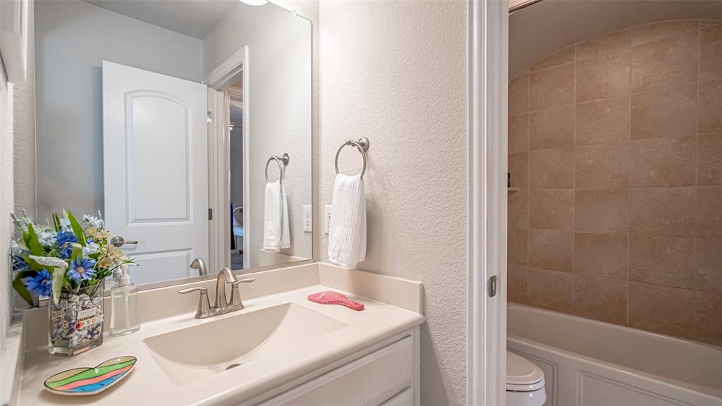 7033 Benjamin Way Colleyville, TX 76034 - Photo 26 of 40