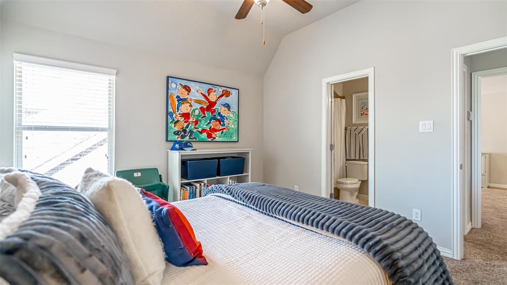 7033 Benjamin Way Colleyville, TX 76034 - Photo 28 of 40