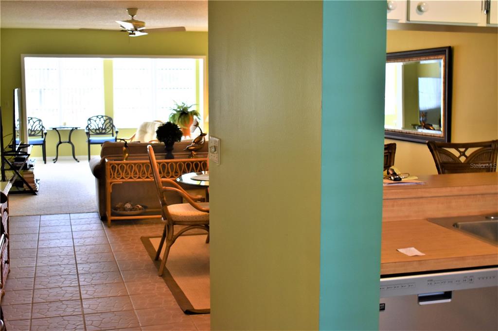 448 Cerromar Road, Unit 189 Venice, FL 34293 - Photo 9 of 48 a living room with furniture