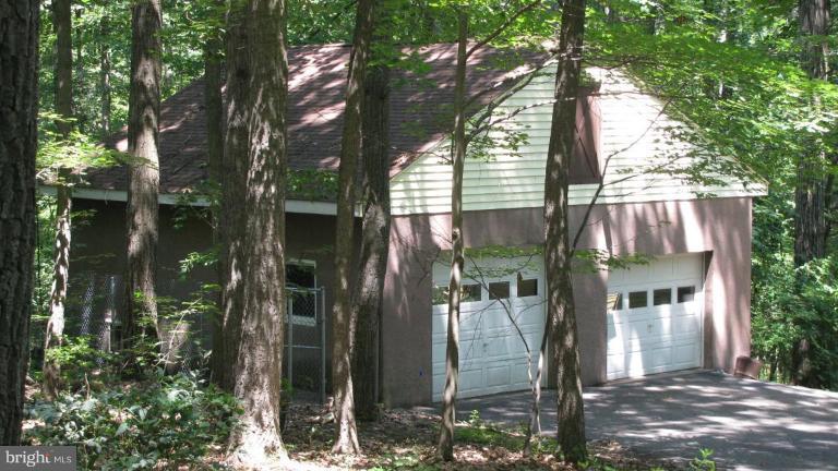 4848 Buffalo Road Mount Airy, MD 21771 - Photo 2 of 18 Garage 1
