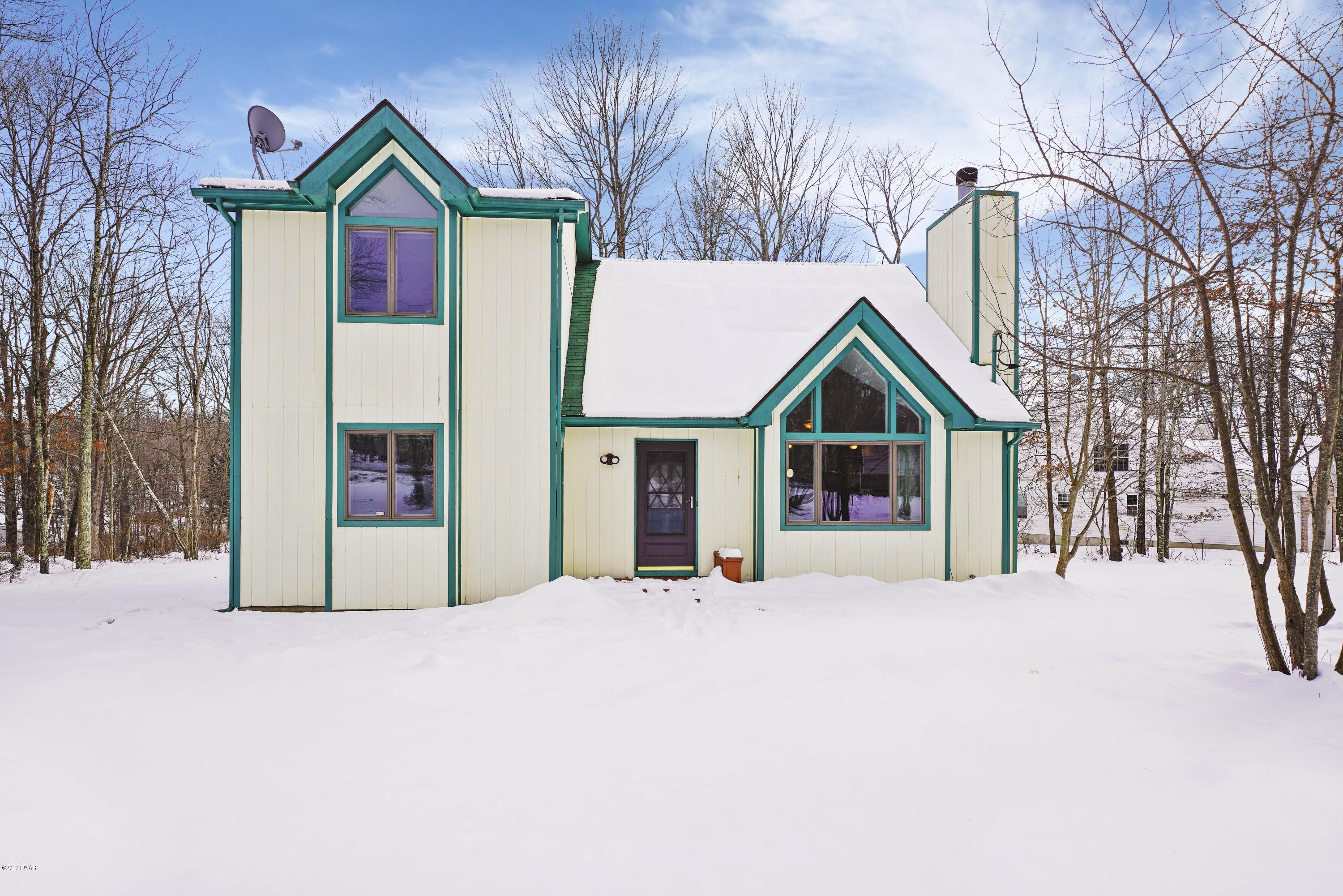 109 Kirkham Road Bushkill, PA 18324 - Photo 1 of 20