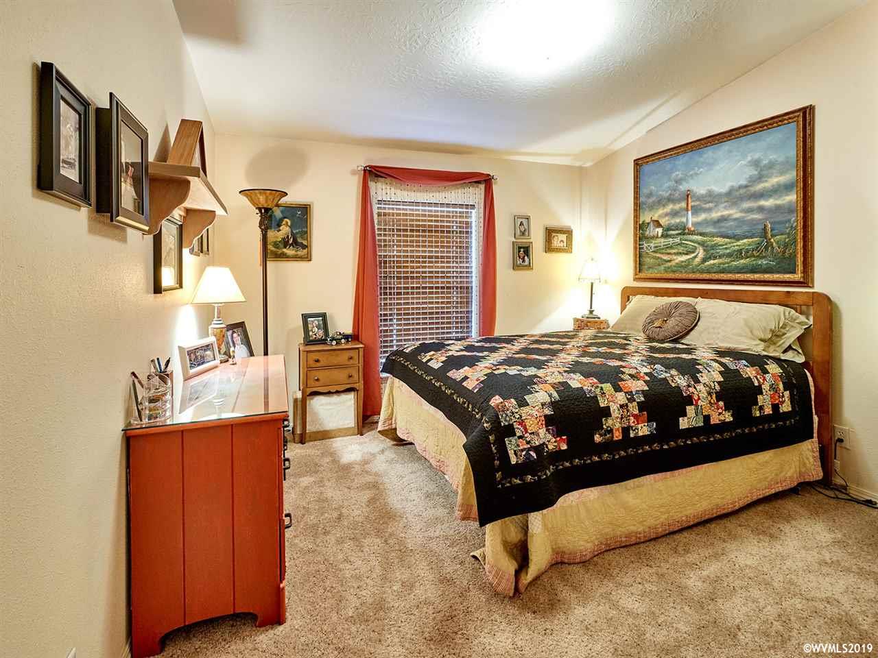 205 Boone Road Southeast, Unit 18 Salem, OR 97306 - Photo 19 of 35