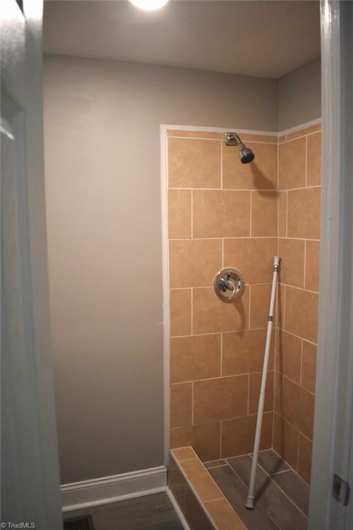 802 Spring Street Mount Airy, NC 27030 - Photo 22 of 29