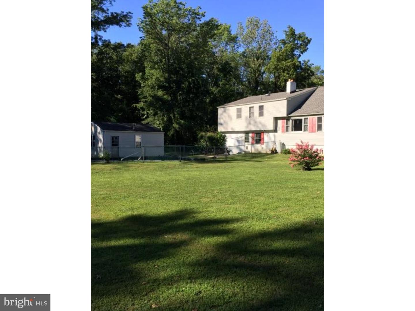 178 Twining Bridge Road Newtown, PA 18940 - Photo 6 of 7 Exterior Back