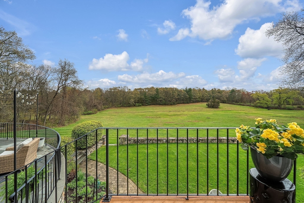 38 Fieldstone Farm Road Sudbury, MA 01776 - Photo 35 of 40