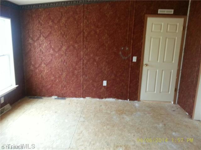 288 Michaels Road Mocksville, NC 27028 - Photo 5 of 7 1st Bedroom.