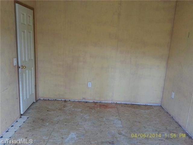 288 Michaels Road Mocksville, NC 27028 - Photo 6 of 7 2nd Bedroom.