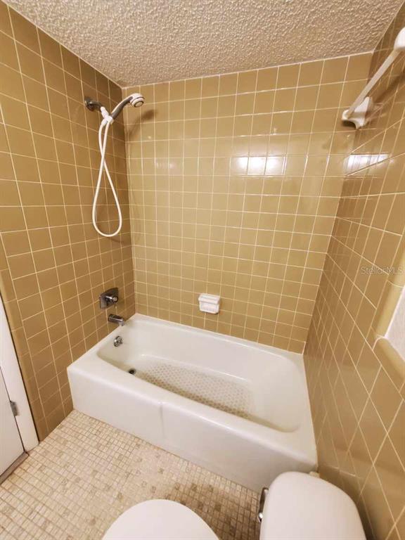 2101 Sunset Point Road, Unit 1803 Clearwater, FL 33765 - Photo 9 of 13 Gallery Image 9