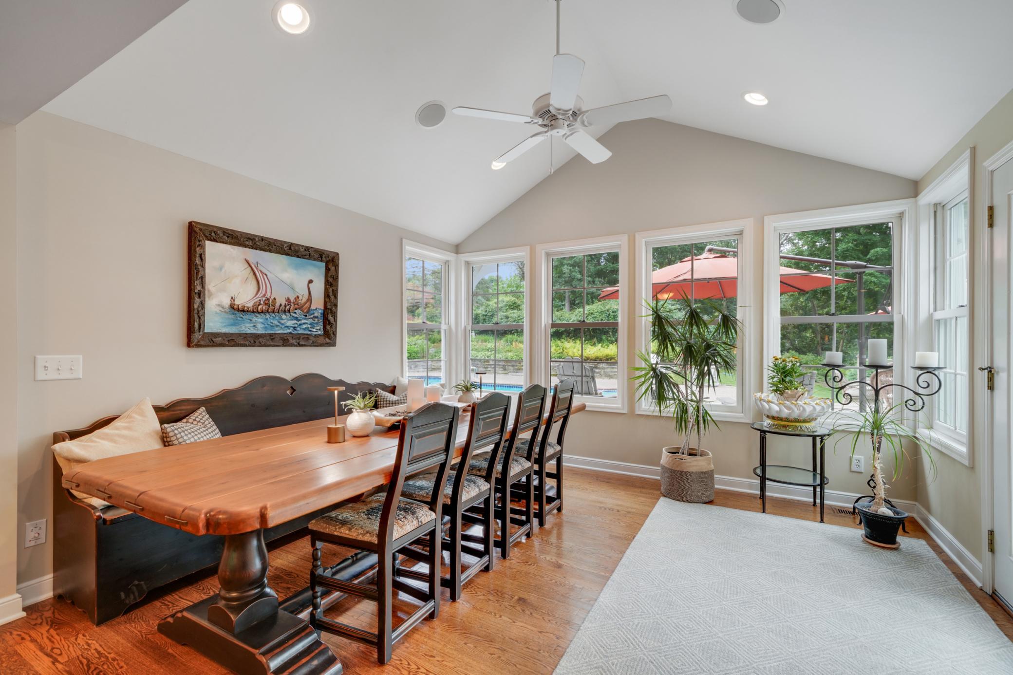 4645 Eastwood Road Minnetonka, MN 55345 - Photo 13 of 39