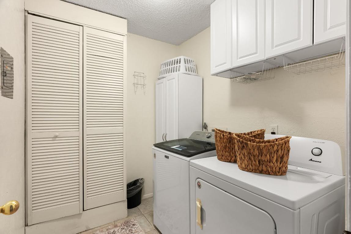 2320 Montclaire Street, Unit A Austin, TX 78704 - Photo 21 of 36 a utility room with dryer and washer