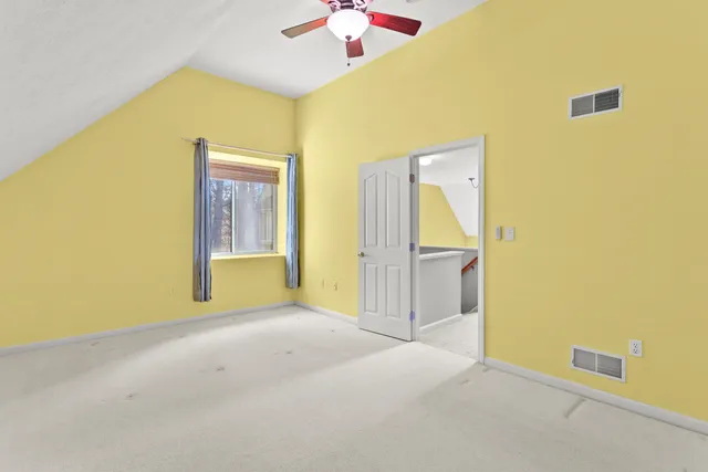 $299,900 | 7 Suffolk Court, Bedford, NH 03110