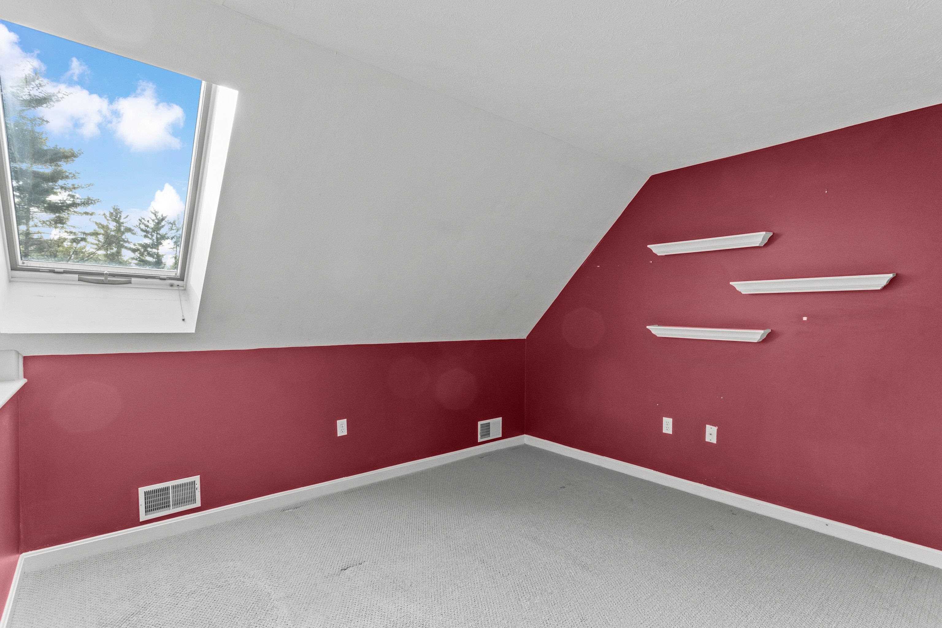 7 Suffolk Court Bedford, NH 03110 - Photo 25 of 39