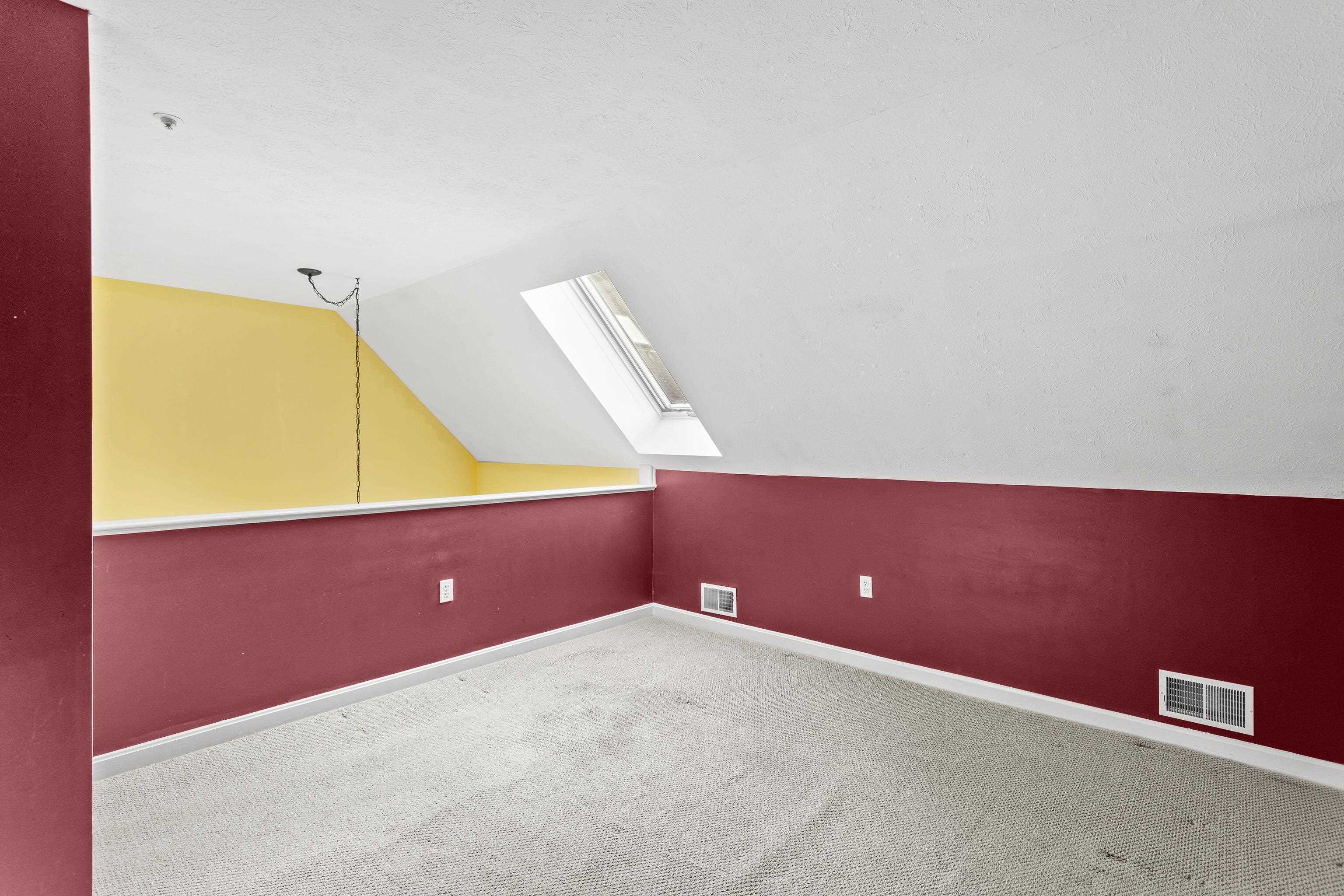 7 Suffolk Court Bedford, NH 03110 - Photo 28 of 39