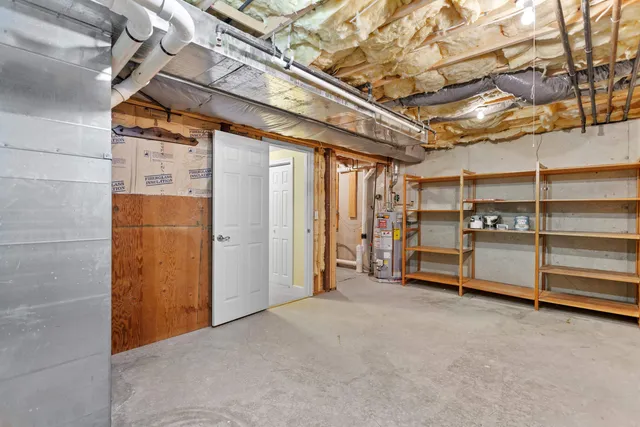 $299,900 | 7 Suffolk Court, Bedford, NH 03110